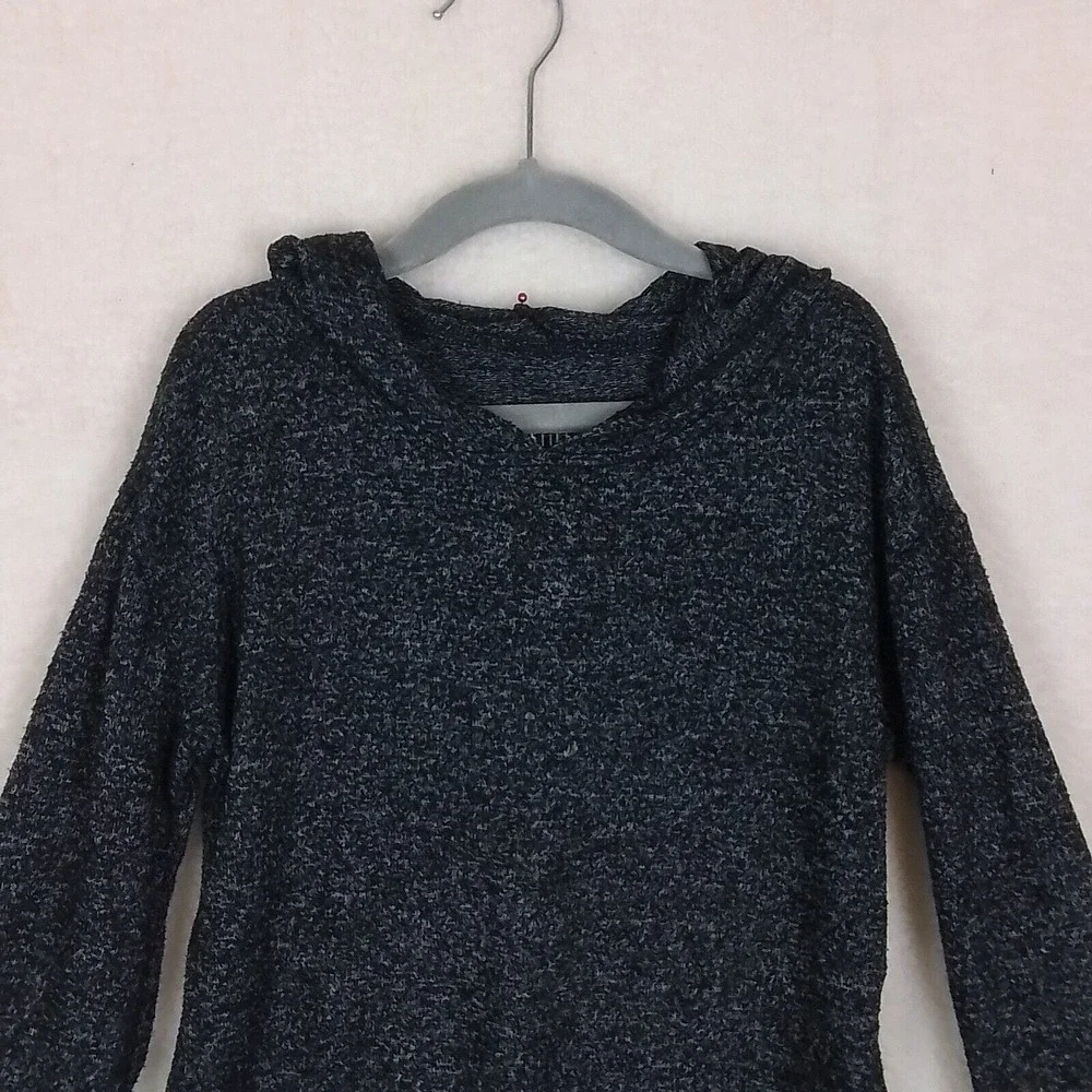 Justice Girls Lightweight Knit Hoodie Size 7‎ in Black White